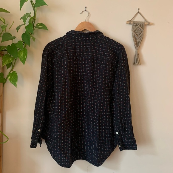 Madewell // Oversized Ex-Boyfriend Shirt in Mayfair Foulard - Picture 4 of 10